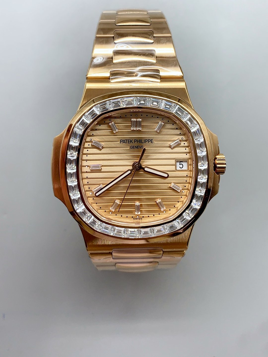 Patek Philippe Nautilus 5711 Rose Gold Dial Rose Gold(1:1 Super Clone)