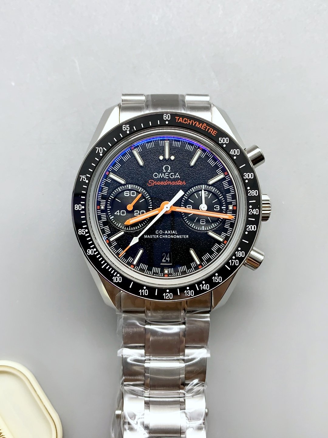 1:1 super clone Omega Super Series Moonphase (black OMEGA)
